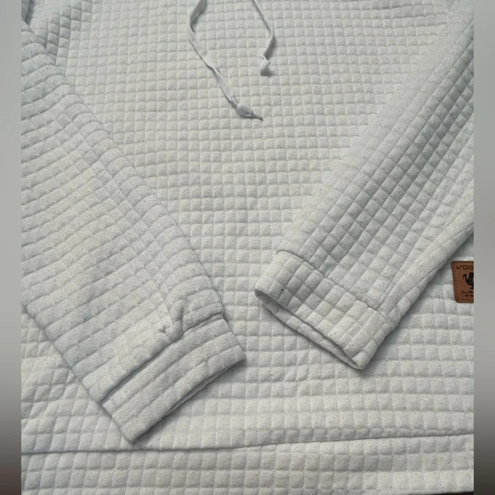 Vogue Men’s White pullover hoodie waffle style size Large Textured Hoodie - Picture 9 of 11